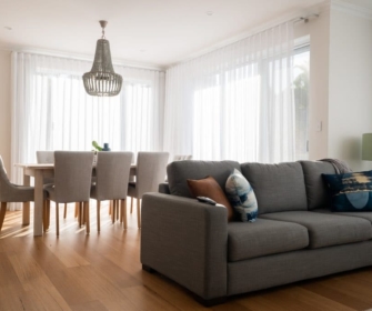 Curtain World image