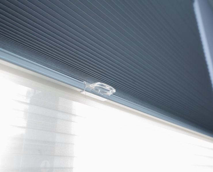 Curtain World image