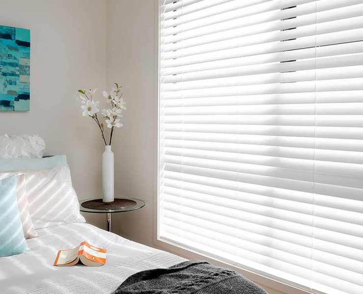 White 2024 venetian blinds